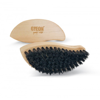 GYEON Q²M LeatherBrush – szczotka do pielęgnacji skóry